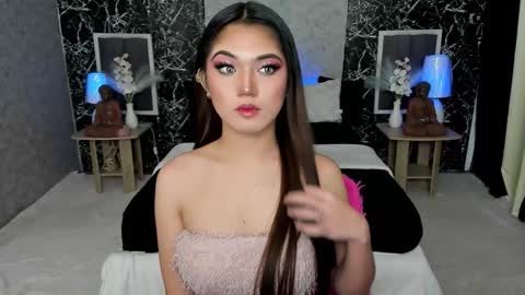 Bella online show from 10/13/25, 08:25