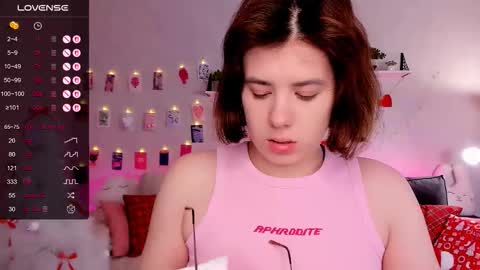 Snapshot of bellacaress chatting on 12/15/25, 02:27 hello guys im Bella online show from 12/15/25, 02:27