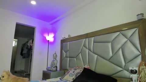 carolain vinasco online show from 02/27/25, 08:42
