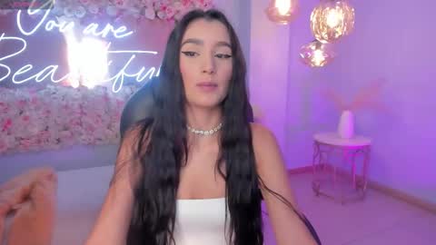  Bella C  online show from 12/02/25, 12:10