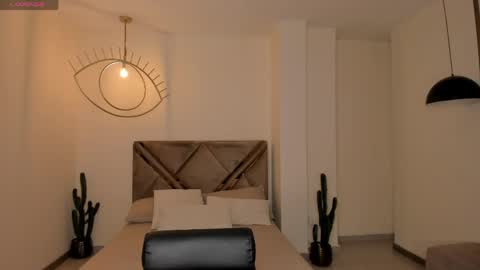  Bella C  online show from 04/13/26, 08:14