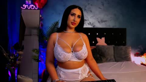 Bella online show from 03/30/26, 05:25