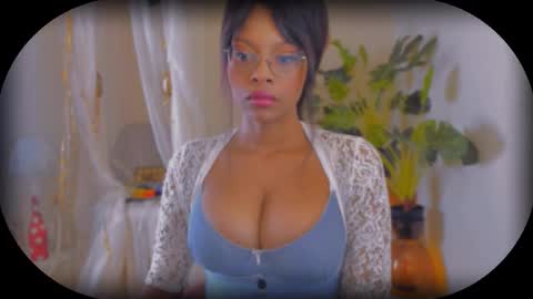 Snapshot of bellahproudly chatting on 01/05/26, 07:28 Bellah online show from 01/05/26, 07:28