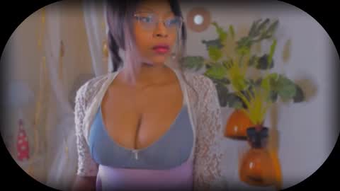 Snapshot of bellahproudly chatting on 01/12/26, 02:28 Bellah online show from 01/12/26, 02:28