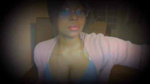 Snapshot of bellahproudly chatting on 02/11/26, 02:05 Bellah online show from 02/11/26, 02:05