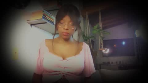 Snapshot of bellahproudly chatting on 03/14/26, 06:19 Bellah online show from 03/14/26, 06:19