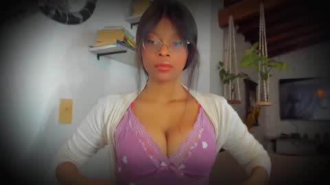 Snapshot of bellahproudly chatting on 03/20/26, 07:13 Bellah online show from 03/20/26, 07:13
