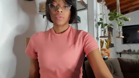 Snapshot of bellahproudly chatting on 04/11/26, 04:28 Bellah online show from 04/11/26, 04:28