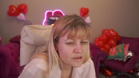 Bella online show from 02/15/26, 02:41