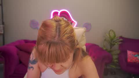 Bella online show from 03/28/26, 03:33