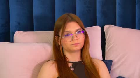 BellaMarebelle online show from 04/10/26, 05:39