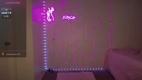 Bella Monroe online show from 03/31/26, 04:24