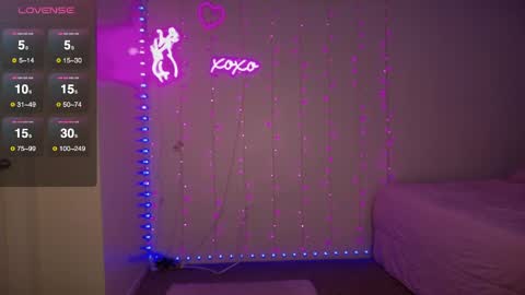 Bella Monroe online show from 05/21/26, 05:03