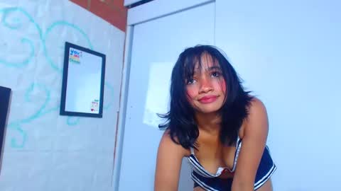 Snapshot of bellamy_sweet chatting on 01/25/25, 11:23 bellamy online show from 01/25/25, 11:23