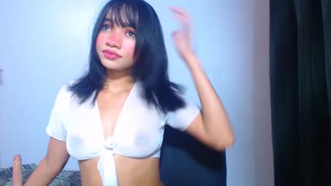 Snapshot of bellamy_sweet chatting on 02/14/25, 03:33 bellamy online show from 02/14/25, 03:33