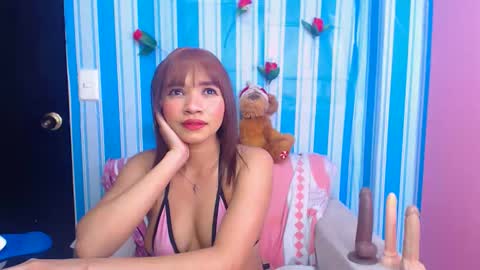 Snapshot of bellamy_sweet chatting on 11/13/25, 06:34 bellamy online show from 11/13/25, 06:34