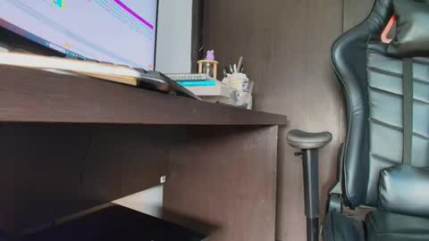 Camille  online show from 11/11/25, 10:10