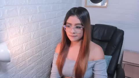 Nolrs online show from 04/16/26, 01:34