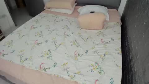 Snapshot of bellaprettty chatting on 11/27/25, 11:07 Bella Angelycal online show from 11/27/25, 11:07