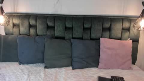 LUCIANA online show from 03/26/26, 07:41