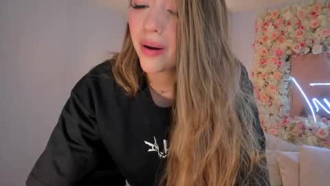  Bella Rose  online show from 02/07/26, 06:39