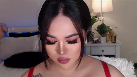 Snapshot of bellaswildcummer chatting on 01/03/25, 09:26 BELLA JONES online show from 01/03/25, 09:26