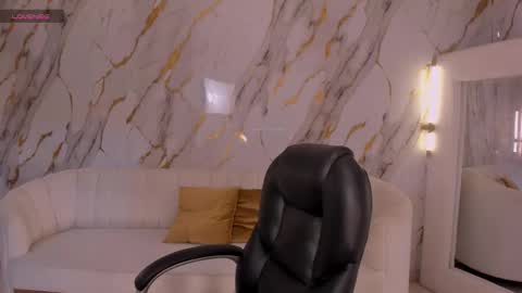 Bella online show from 03/02/26, 05:30