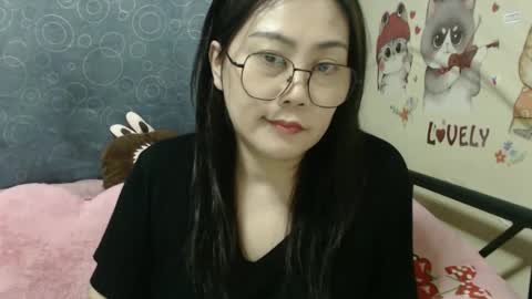 Snapshot of bellbabe chatting on 02/07/25, 02:37 Bella online show from 02/07/25, 02:37