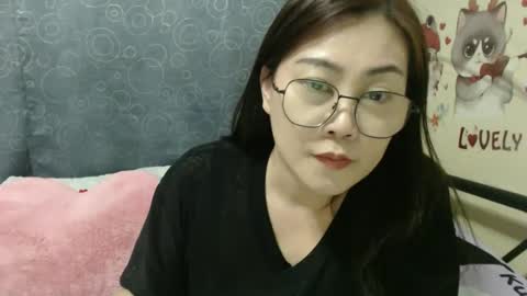 Snapshot of bellbabe chatting on 03/01/25, 12:45 Bella online show from 03/01/25, 12:45