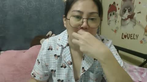 Snapshot of bellbabe chatting on 09/10/25, 09:09 Bella online show from 09/10/25, 09:09