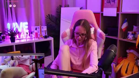 Alice online show from 03/19/26, 07:34