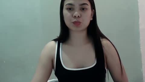 Snapshot of belle_ph chatting on 03/11/25, 08:41 Belle online show from 03/11/25, 08:41