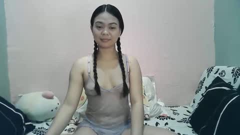 Snapshot of belle_ph chatting on 10/24/25, 12:30 Belle online show from 10/24/25, 12:30