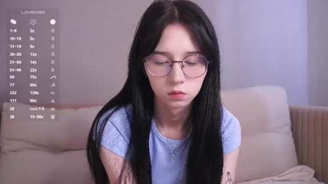 Snapshot of belle_phine chatting on 07/19/26, 06:50 Bea online show from 07/19/26, 06:50