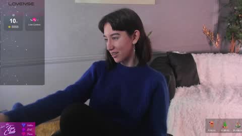 Snapshot of belle_via chatting on 12/31/24, 08:26 Bella online show from 12/31/24, 08:26