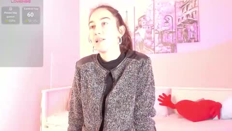 Snapshot of belle_via chatting on 09/19/25, 03:24 Bella online show from 09/19/25, 03:24