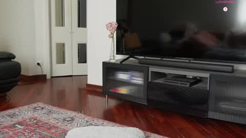 Snapshot of bellebabyboo chatting on 04/13/26, 02:06 BELLE online show from 04/13/26, 02:06