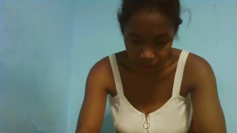 Snapshot of bellemiahxx chatting on 02/25/25, 06:31 bellemiahXx online show from 02/25/25, 06:31