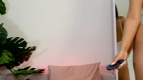 Belle online show from 04/06/26, 04:46