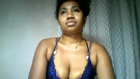 Snapshot of bellesur chatting on 06/23/26, 09:24 bellesur online show from 06/23/26, 09:24