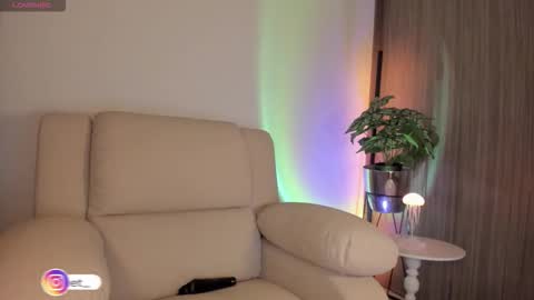  Bella  online show from 03/13/26, 03:57