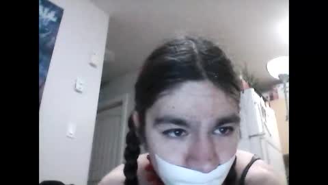 Belle online show from 02/10/25, 02:19