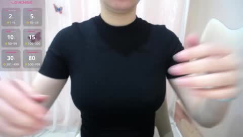 Snapshot of belly18only chatting on 02/10/26, 01:10 Belly online show from 02/10/26, 01:10