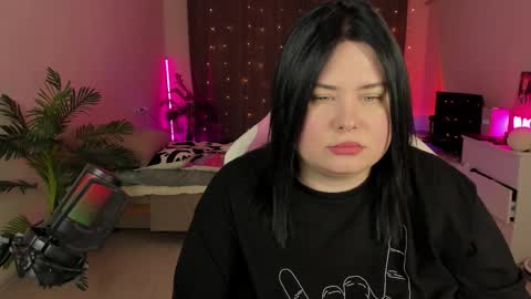 LinaBoo online show from 10/14/25, 05:14