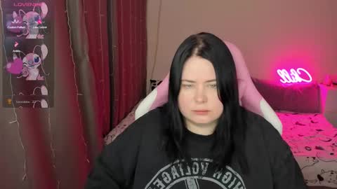 LinaBoo online show from 02/03/26, 04:32