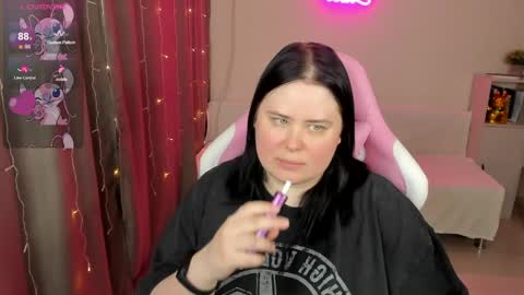 LinaBoo online show from 04/09/26, 05:07