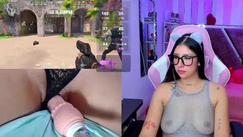 Snapshot of bellyrouse chatting on 02/11/25, 08:15 Belly Bella online show from 02/11/25, 08:15