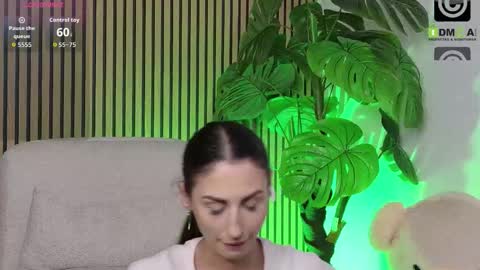 OnlyFans belovedkhlloe  online show from 03/25/26, 07:09