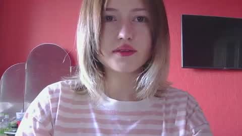 Snapshot of belovedmary chatting on 06/14/26, 07:54 belovedmary online show from 06/14/26, 07:54