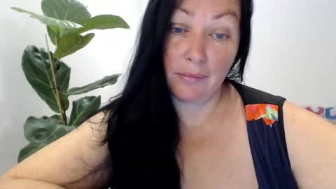 beluckynow online show from 10/16/25, 10:49